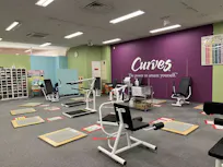 カーブス イオン鴻池店の画像
