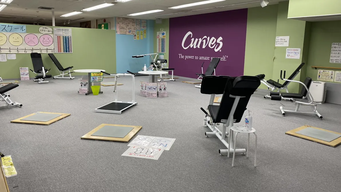 カーブス コープ甲陽園店の画像