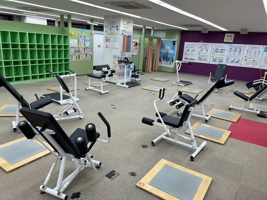 カーブス 柿生駅前店の画像