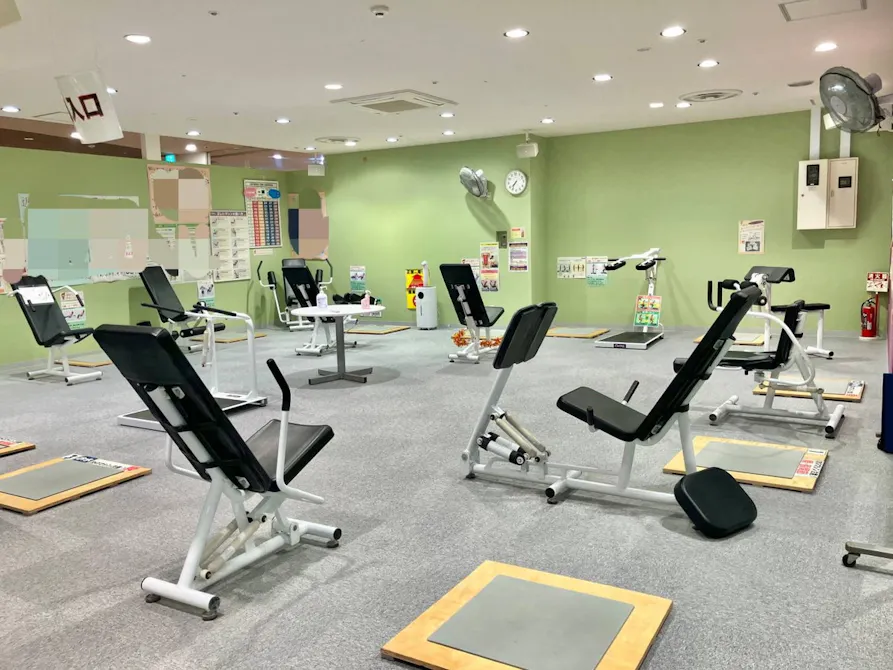 カーブス イオンスタイル検見川浜店の画像