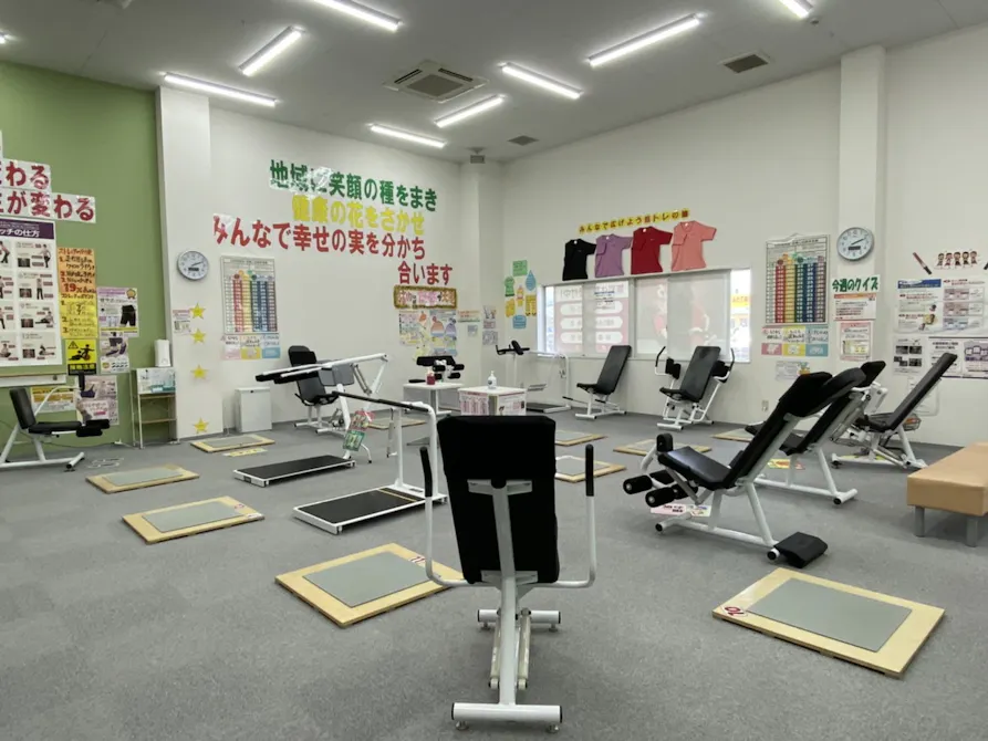 カーブス 東予店の画像