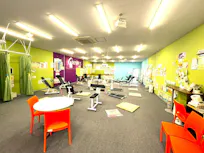 カーブス アクロスプラザ富沢西店の画像