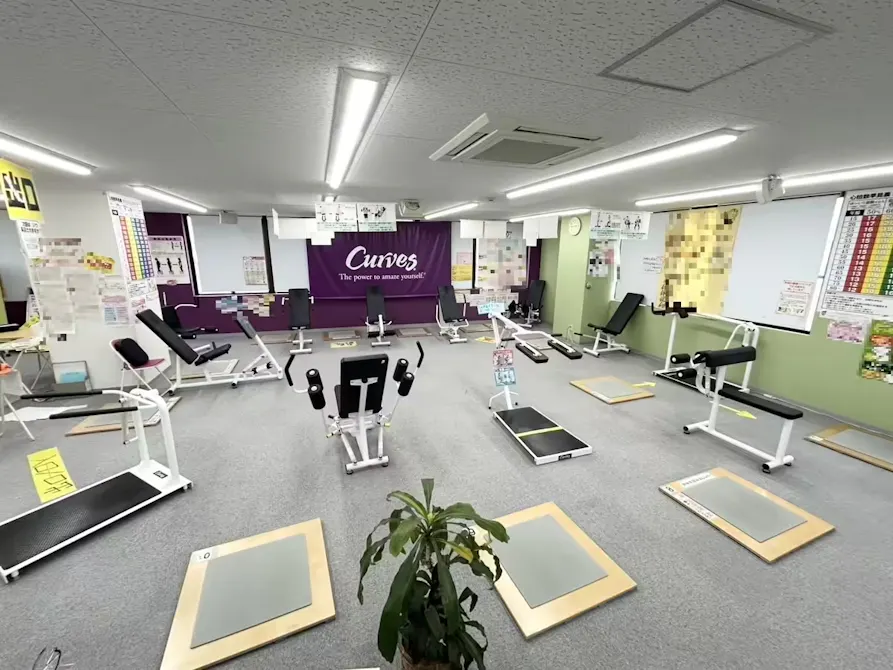 カーブス 雑餉隈店の画像