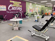 カーブス イオンつくしが丘店の画像