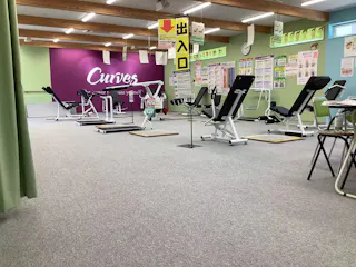 カーブス 佐和田マツヤ店の写真3