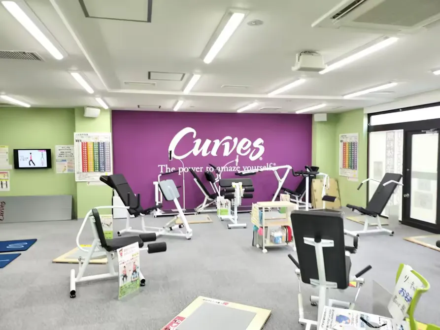 カーブス 五反野駅前店の画像