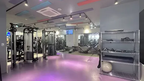 エニタイムフィットネス 八丁堀店の写真2
