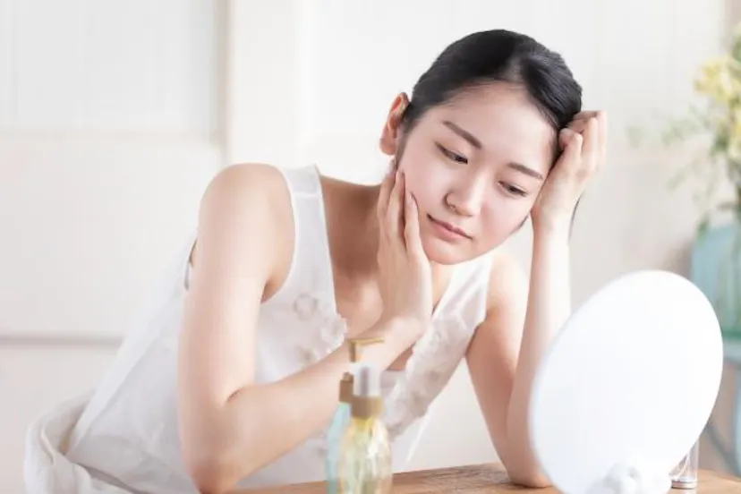 ストレスでニキビができる原因は？ストレス緩和に効果的な方法を紹介のサムネイル