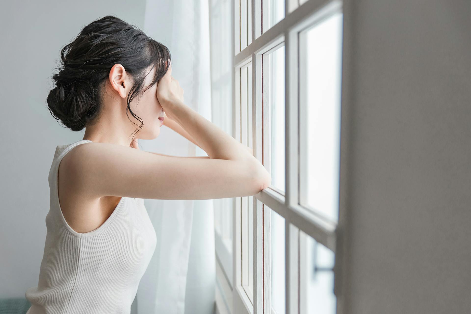 自律神経を整えるには？今日からできる生活習慣改善のポイントを解説のサムネイル