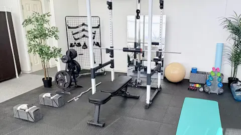 プライベートジムHPER(ハイパー) 西国立店の写真1