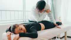 姿勢改善専門スタジオ ネコノビの画像