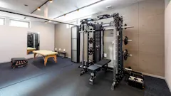CHAMP. Conditioning & Workout Personal Gym(チャンプ. ｺﾝﾃﾞｨｼｮﾆﾝｸ＆ﾜｰｸｱｳﾄ ﾊﾟｰｿﾅﾙｼﾞﾑ) CHAMP.   （チャンプ.）鳴尾・武庫川女子大前駅　駅前店の画像