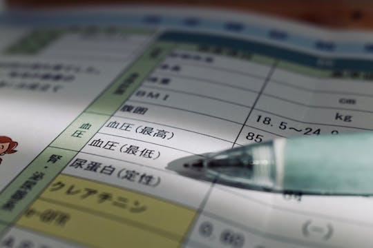 血圧の上と下の差はどれくらいが正常？健康な数値や改善策を解説