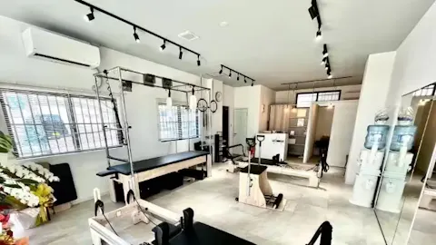 ピラティススタジオ ルルト 那覇小禄店の写真1