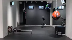 UPPER 9 水戸赤塚店の画像
