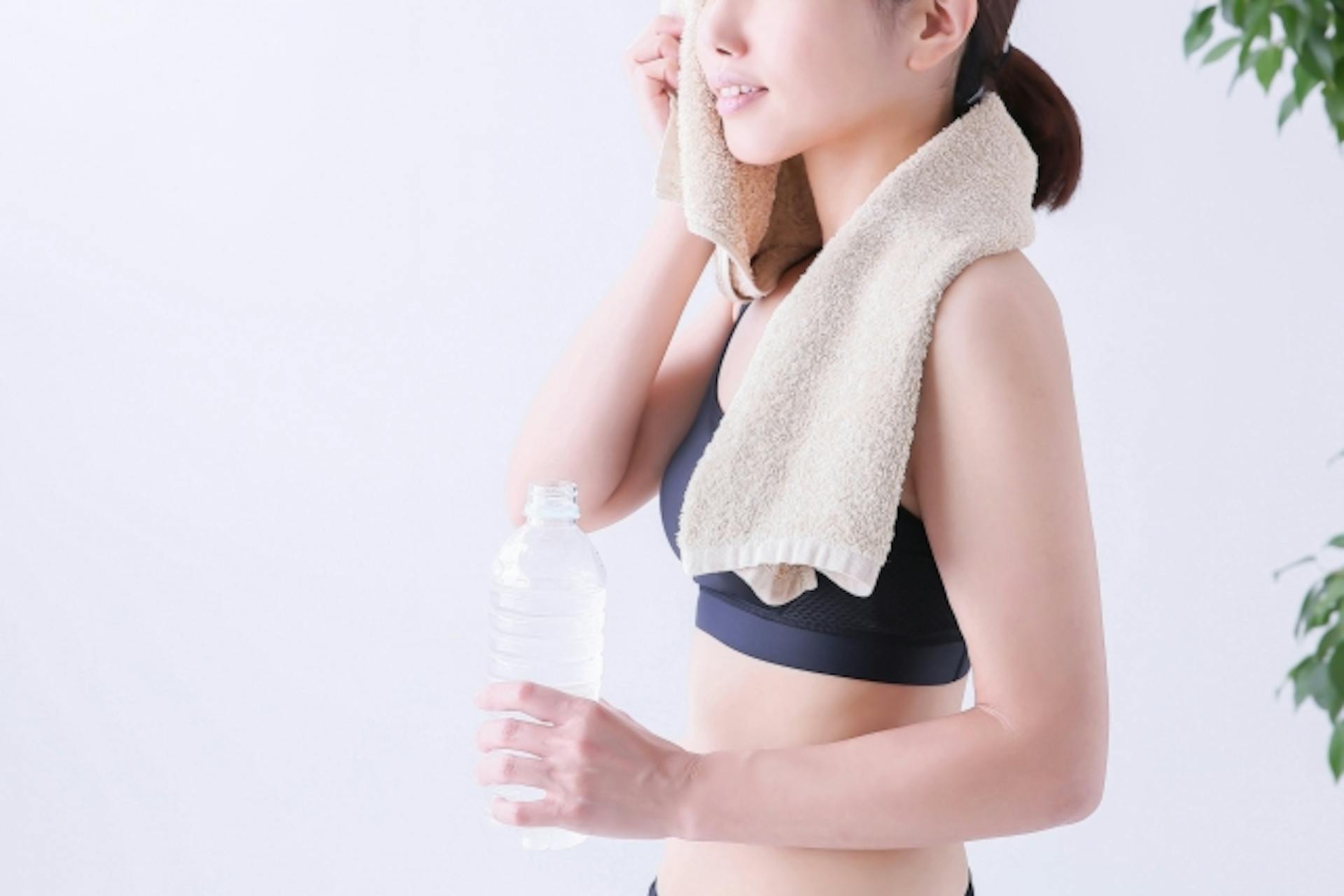 初心者におすすめの筋トレメニューを紹介！ポイントや注意点も解説のサムネイル