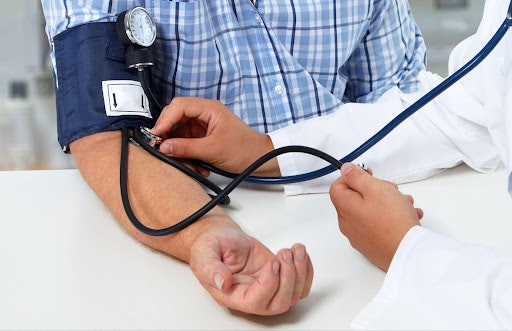 収縮期血圧とは？拡張期血圧とどっちが重要？