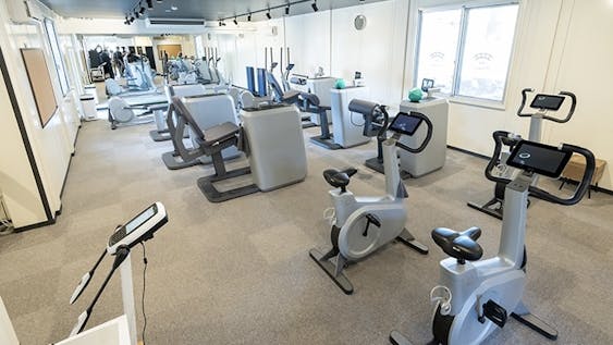 4H fitness 狛江店の画像