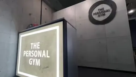ザ パーソナルジム (THE PERSONAL GYM) 綾瀬店の写真1