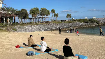 日本ヨーガ療法士協会サンセットヨガのイメージ