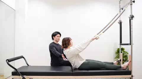 ness pilates 福岡赤坂店の写真1