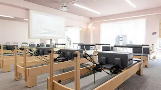 マシンピラティススタジオウェルピラ 福山春日店の写真3